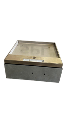 Напольный люк на 6 постов (45х45) горизонтально, с крышкой из нержавеющей стали в уровень пола, с коробкой, IP40 (IP41) | 300023 | SPL